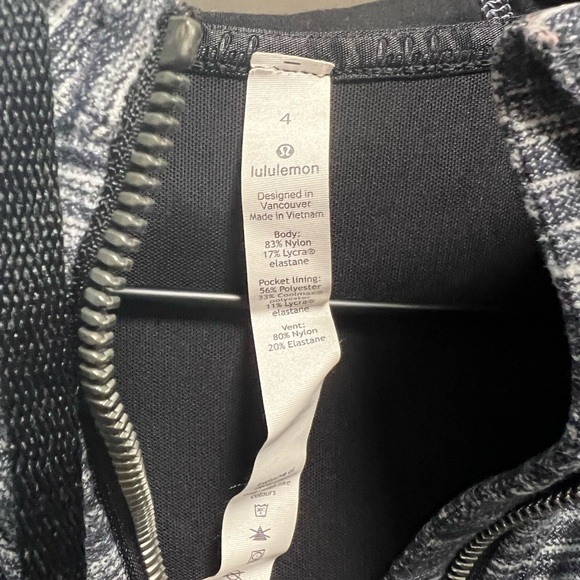 Lululemon hooded define jacket - Picture 4 of 4